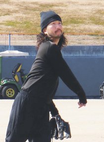 「壁にぶち当たりたい」　オランダ移籍の石川、チェコ行き荻野と練習