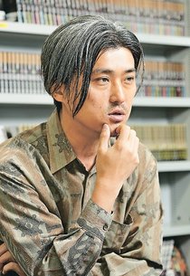 ＜言葉のポートレート＞漫画編集者・中川敦さん／教師目指した日々を糧に