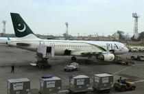パキスタン、国営航空を売却