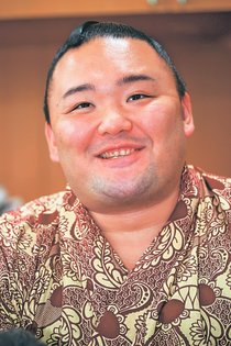 朝乃山「再入幕狙う」 九州場所2桁勝利目標