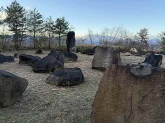 石材業を「思想」へ変えた大蔵山スタジオ／中野香織