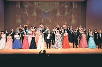 オペラ華やか　県協会が新年コンサート