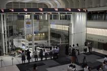 東証、午前終値は５万１１３１円