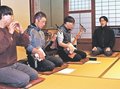 伝統受け継ぐ粋な庵唄　南砺・大工町、城端曳山祭へ寒稽古
