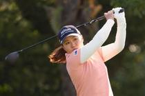 畑岡奈紗、首位から３位に後退