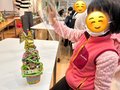 大島絵本館の創作教室でクリスマスツリー