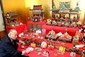 土蔵造りの町、多彩に彩る　２２日から高岡で「山町筋のひなまつり」