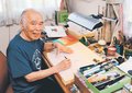 朝ドラ「あんぱん」登場の漫画描く　朝日町ゆかりの山根青鬼さん、やなせたかしさんと長年親交