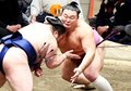 再出場の朝乃山勝ち越し　大相撲初場所１３日目