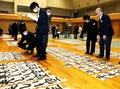 推選作品８００点決まる　第６７回県小・中・高校生書き初め大会、郡市代表２０００点審査