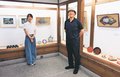 射水の陶房で梅木さん一家（高岡）の３世代作品展　祖父・日本画、父・写真、娘・工芸