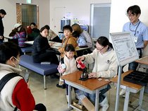 干支にちなんだ企画にぎわう　魚津水族館、２０２６年の営業スタート