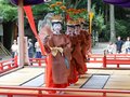 稚児舞、古式ゆかしく　射水・加茂神社で奉納