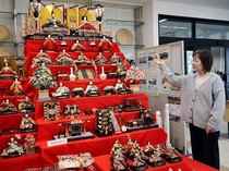 ひな人形華やか　高岡・福岡地域でひなまつり