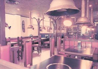 ＜人生のあとさき＞安井恒夫さん（４）五万石創業者<br />開業の夢／家売り母が資金工面