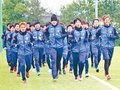 昇格へカターレ始動　今季初の全体練習　新戦力 軽快な動き