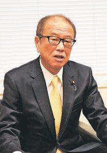 「緊張感持ち取り組む」　国交政務官就任の上田氏