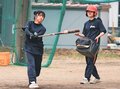 県内初、女子マネが試合前シートノック　高校野球富山大会１１日初戦、入善高３年の窪田さん