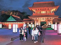 高岡の夜、輝く　高岡の国宝瑞龍寺でライトアップ始まる