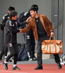 日本代表に遠藤、上田らが合流