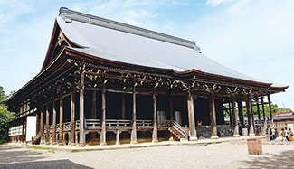 西部 ふしぎ散歩【３】勝興寺 魔除けの柱