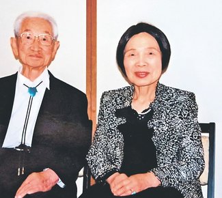 追想ありし日<br />［堀蓮照寺第１９世坊守］堀徳子（ほり・のりこ）さん（富山市越前町）