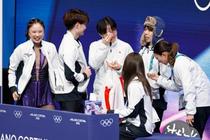 鍵山優真、団体応援席で感涙