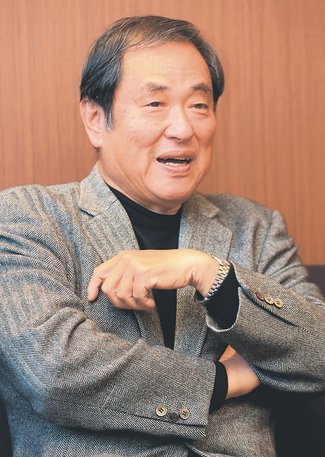 ＜県内トップが語る２０２５年の展望＞６<br />北陸コカ・コーラボトリング会長・稲垣晴彦氏／価格改定は逐次検討