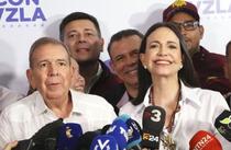 野党候補が授賞式出席へ