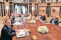 米ロ和平案「３段階で」　米報道、ウクライナ反発必至