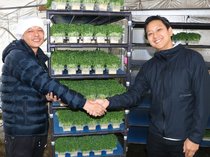 農業のトライアル雇用に助成金　射水の農園は熱意ある外国人採用