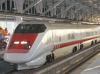 新幹線の「お医者さん」再び北陸に、イーストアイが金沢－敦賀へ初入線