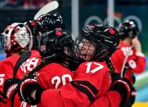 カナダと米国が決勝進出