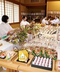 正月の縁起物準備始まる　南砺・高瀬神社、２００種類２万点用意
