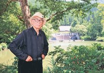 「日本とは何か」問い続け　劇団ＳＣＯＴ主宰・鈴木忠志、芝居じゃない 世直し