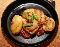 山芋と豚肉のバターしょうゆ炒め