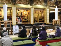 親鸞の遺徳しのぶ　勝興寺（高岡）で御正忌報恩講