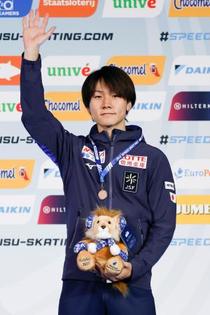 男子５００メートルで森重３位