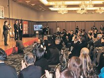 ＜王国の行方　２６衆院選とやま＞上／自民完勝<br />田畑氏処遇が最初の課題　１区３氏の連携も焦点