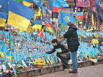 米大統領「双方と協議」　ウクライナ侵攻、ゼレンスキー氏も含み