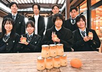 氷見高生が灘浦みかんプリン考案、写真映えする土産に　人気店とコラボ、３日番屋街で販売