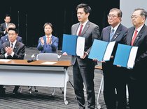 維新、文書明確化に執念　高校無償化３党合意、少数与党の自公譲歩