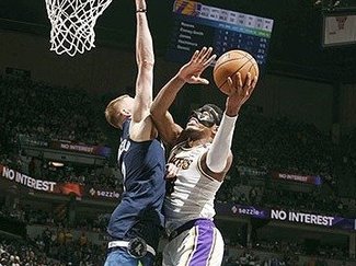 八村２３得点、レーカーズ敗れて１勝３敗に　ＮＢＡプレーオフ