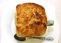 つぼ焼き風パイ包みチャウダー