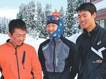 越境入学、スキーに挑戦　南砺平高全国募集１期生の西森さん（福井出身）、練習は仲間を手本に