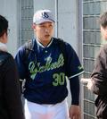 ヤクルト荘司、村上をカーブで三振