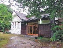 ヘルンさんの世界＜７＞　黒部に疎開した文庫<br />「敵性書籍」秘密裏に守る／富山八雲会・臼田里香