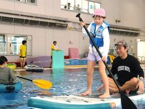 親子ら水上スポーツ楽しむ　富山・八尾でサップやカヌーの体験会