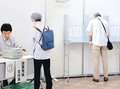 自民支持、投票先二分　高岡市長選情勢調査、出町・角田氏ともに４割