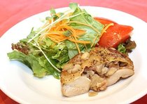 鶏もも肉の茸きのこ詰め